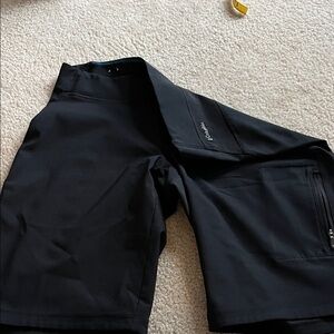 Columbia Women's Black Athletic Bermuda Shorts